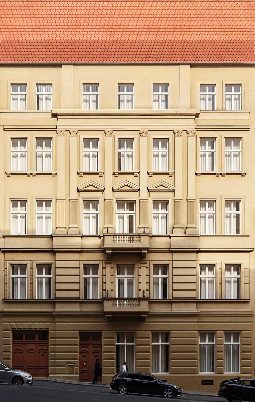 Budova Rezidence Královská